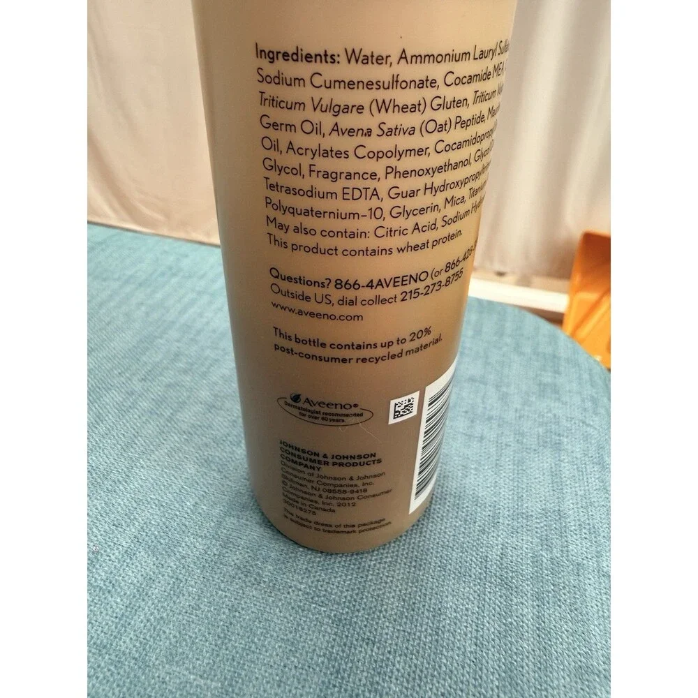 Aveeno Active Naturals Shampoo Nourish + Moisturize 10.5 OZ Wheat Oat Dry Hair